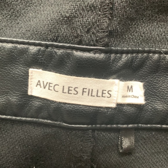 Avec les filles faux leather overalls - Picture 4 of 5